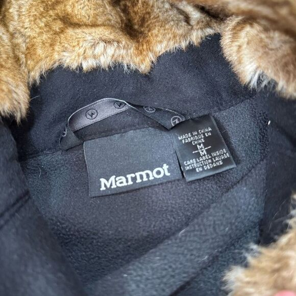 Marmot FurLong Faux Fur Sleeveless Full Zip Jacket Vest Women's Medium Black - Picture 6 of 6
